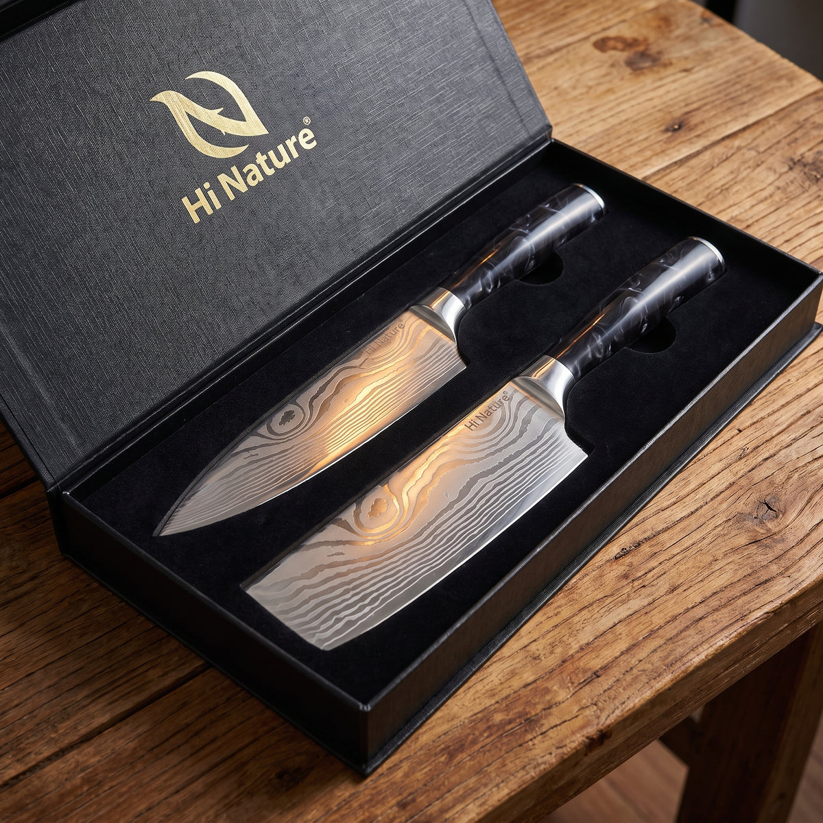 Hi Nature Japanese knife set – ergonomic handle detail